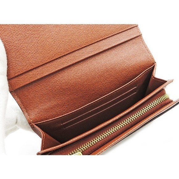 Louis Vuitton zipper Monogram Wallet - Picture 1 of 3